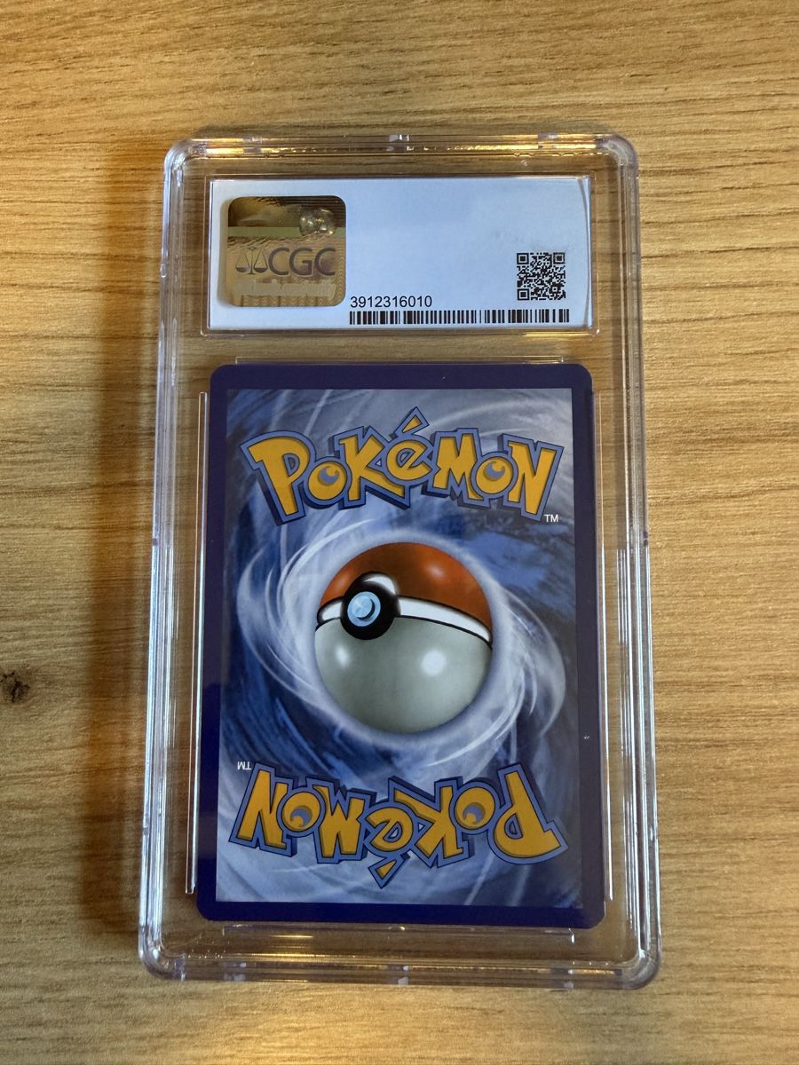 Pokémon Sammelbilder & Trading cards: CGC 9 Shining Arceus – Gebraucht aus Leuggern von MC98 1