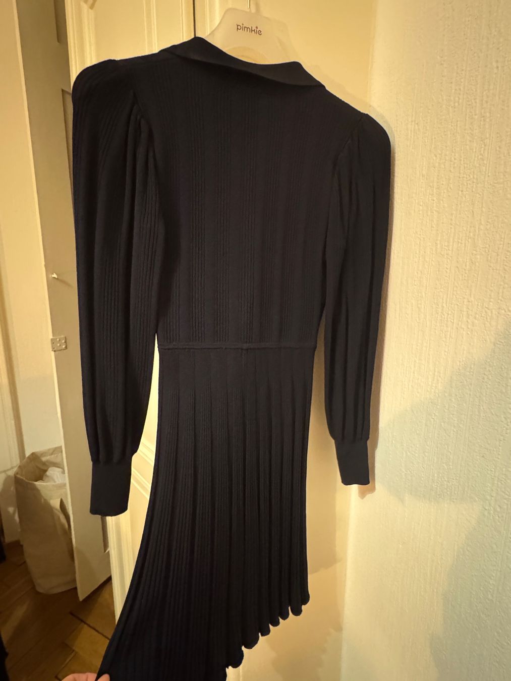 Sandro Kleider: Robe d’hiver Sandro – Gebraucht aus Lausanne von EloLausanne 2