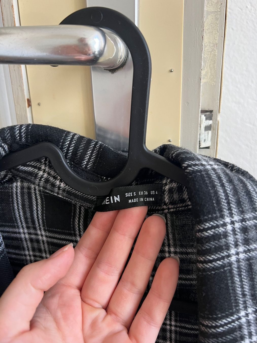 Shein Camicette: Shein Hemd – Usato da Kirchberg BE venduto da lea_kb6y 2