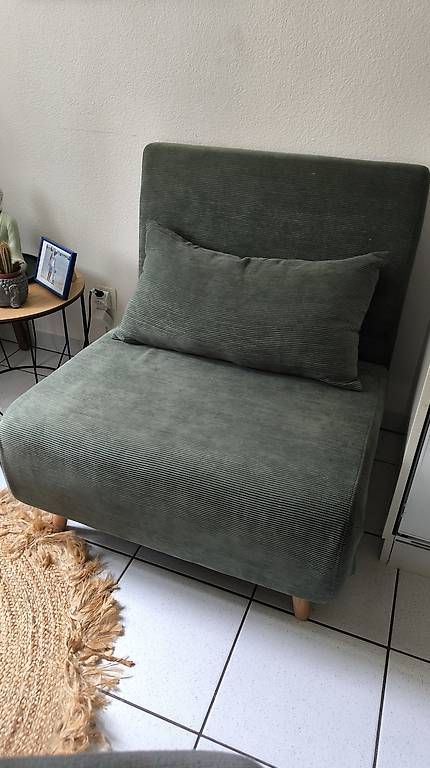 Sessel: Schlafsessel Sofa  – Gebraucht aus Basel von wis_c5wz