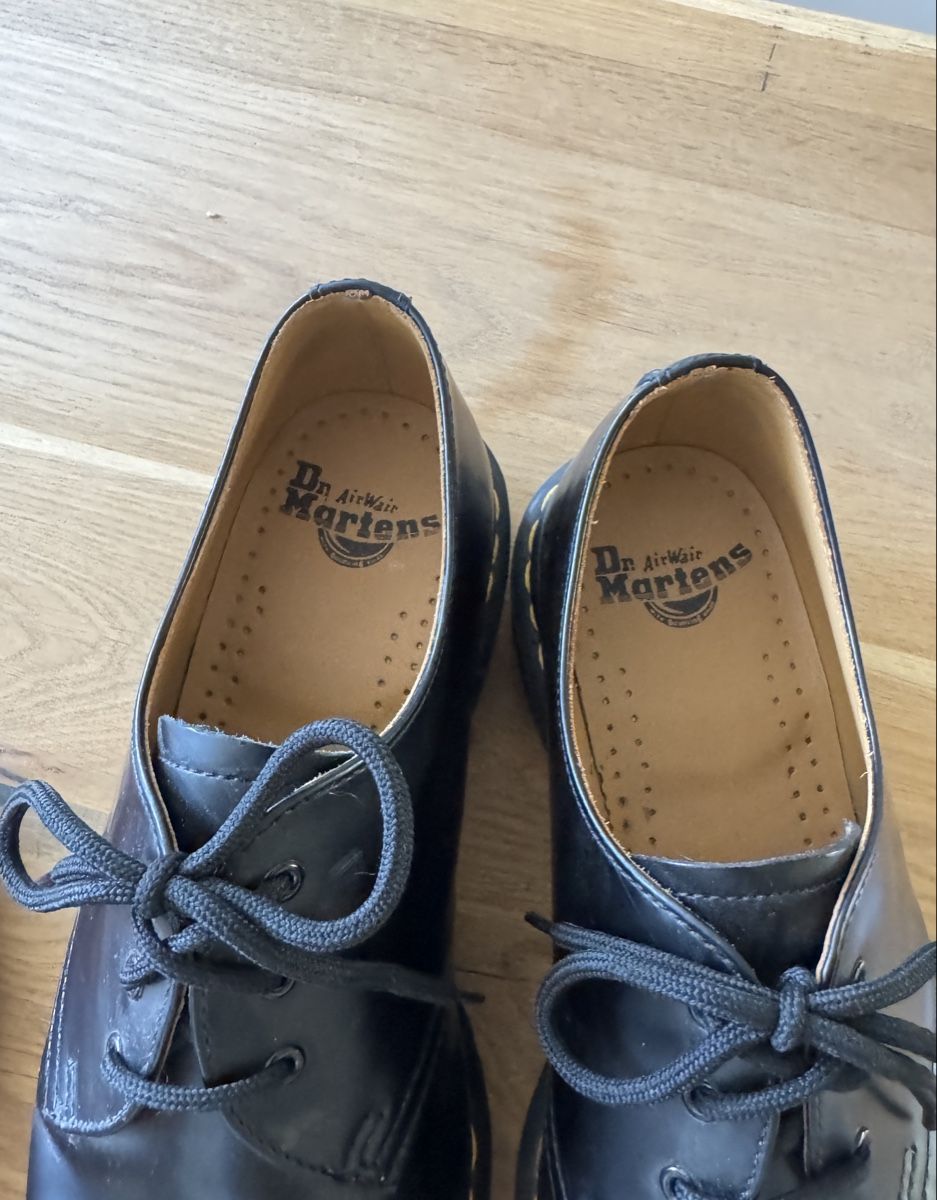 Dr. Martens Chaussures hommes: Dr. Martens 1461 Smooth Leather – D'occasion à Zürich par tsc_z7fy 1