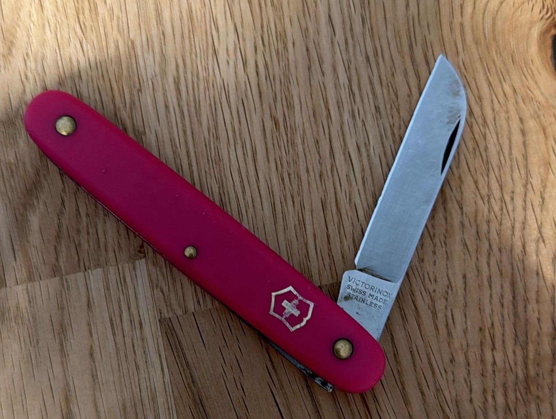 Victorinox Couteaux de poche: VICTORINOX TASCHENMESSER – D'occasion à Zürich par Frei-Occasionen 2