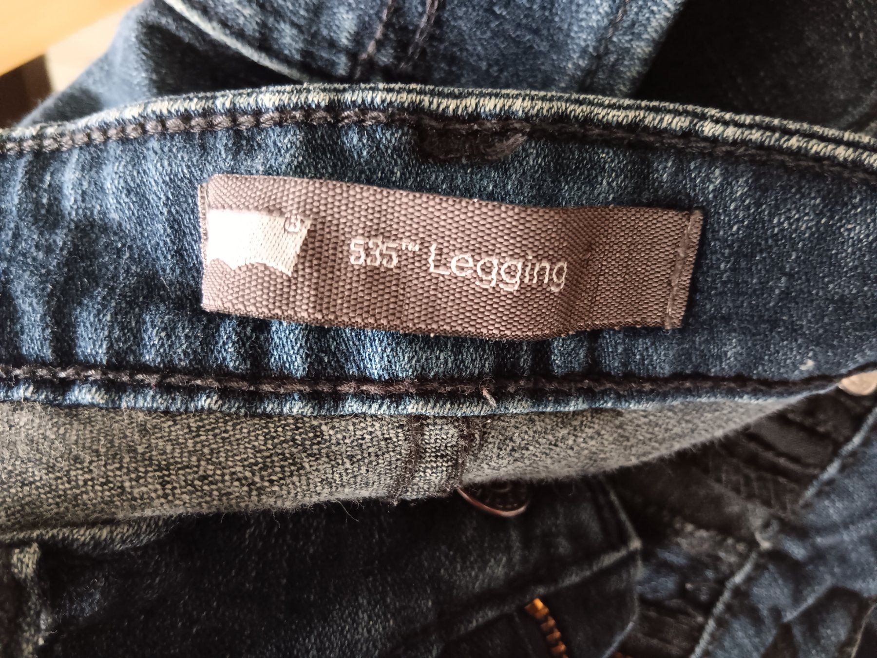 Levi's Jeans: Jeans Jegging LEVIS STRAUSS 535  Taille / Grosse M – Usato da Cossonay-ville venduto da Super-Price-Quality 9