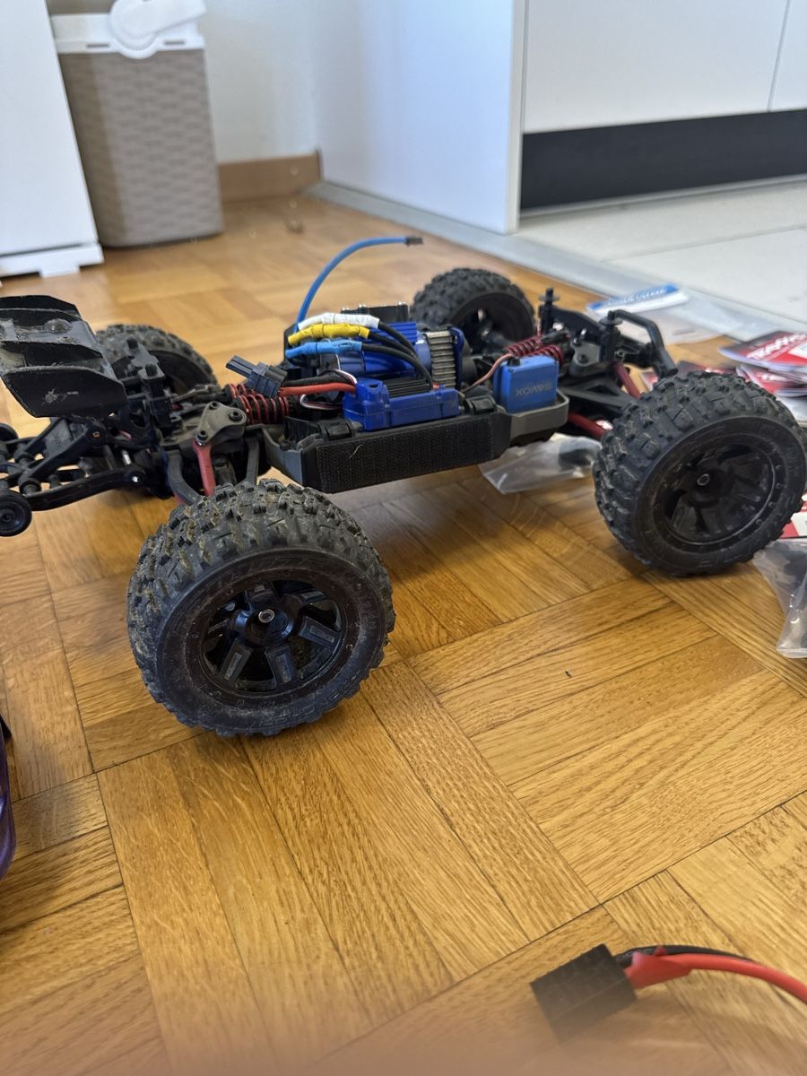 Traxxas Modellismo RC: Traxxas E-Revo VXL 1/16 – Usato da Nyon venduto da loris305 3