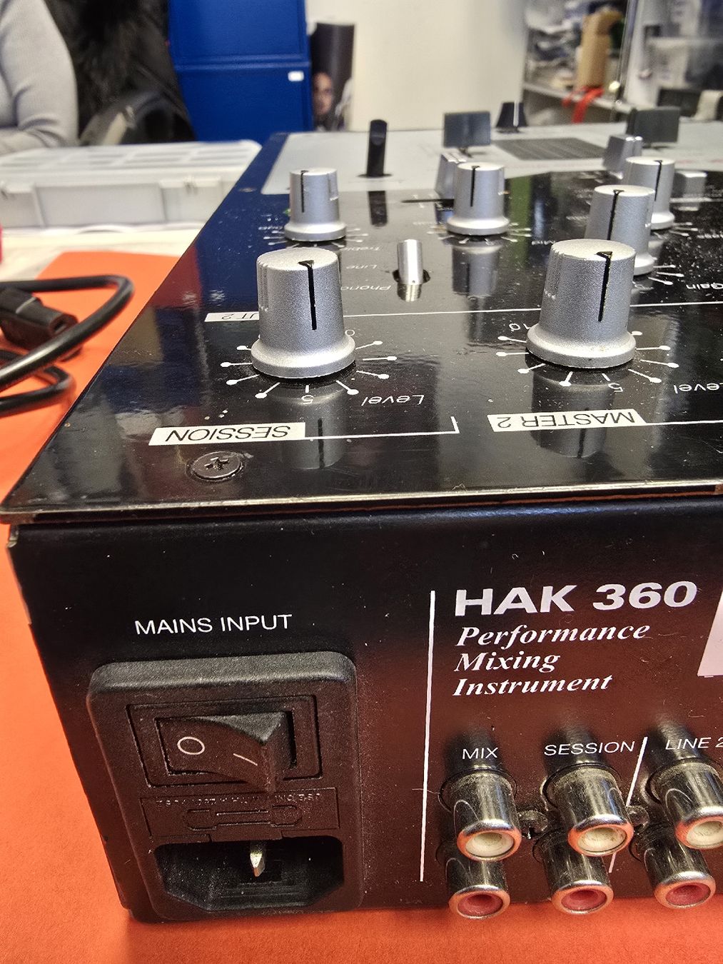 Console di mixaggio: DJ Mixer Ecler HAK 360 High-end Battle DJ Mit Flightcase – Usato da Zürich venduto da Roy-Events-Zurich 4