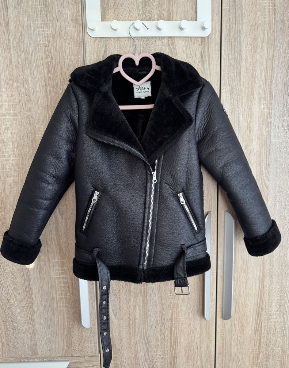 Giacche & Cappotti: Winter Jacke Kinder Gr. 140 Schwarz – Usato da Niederhasli venduto da Mfallegger