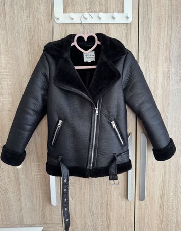 Winter Jacke Kinder Gr. 140 Schwarz
