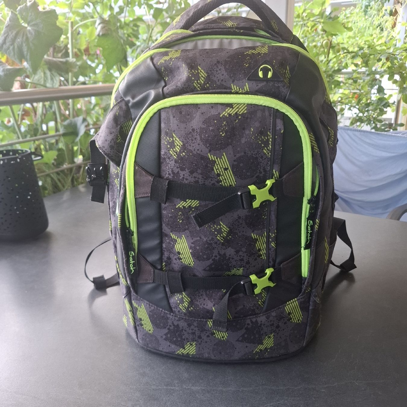 Satch Zaini: Schulrucksack Satch – Usato da Jona venduto da Timbuktu02