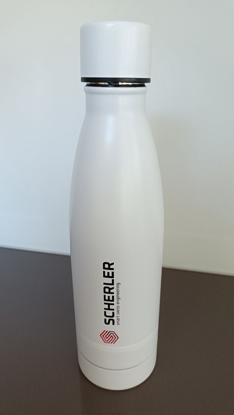 Trinkflaschen & Thermosflaschen: Trinkflasche weiss – Neu und originalverpackt aus Muotathal von pigi02