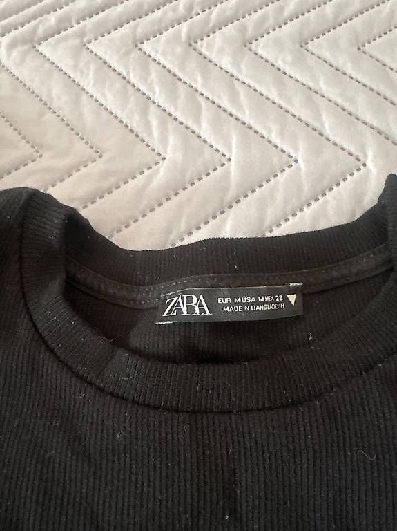 Top: Body ZARA Taille M – Usato da Schmitten FR venduto da MmeCruz 1