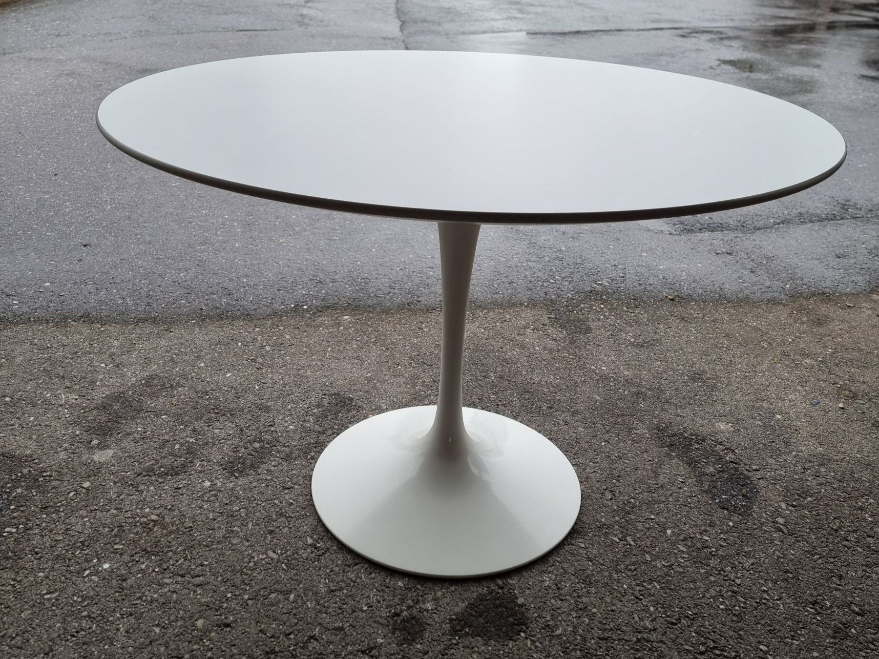 Knoll Tisch Tulip Eero Saarinen (1956) Designermöbel | Kaufen auf Ricardo