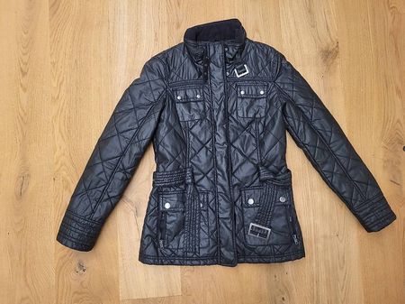 Lässige warme Jacke von Esprit Gr 36 schwarz