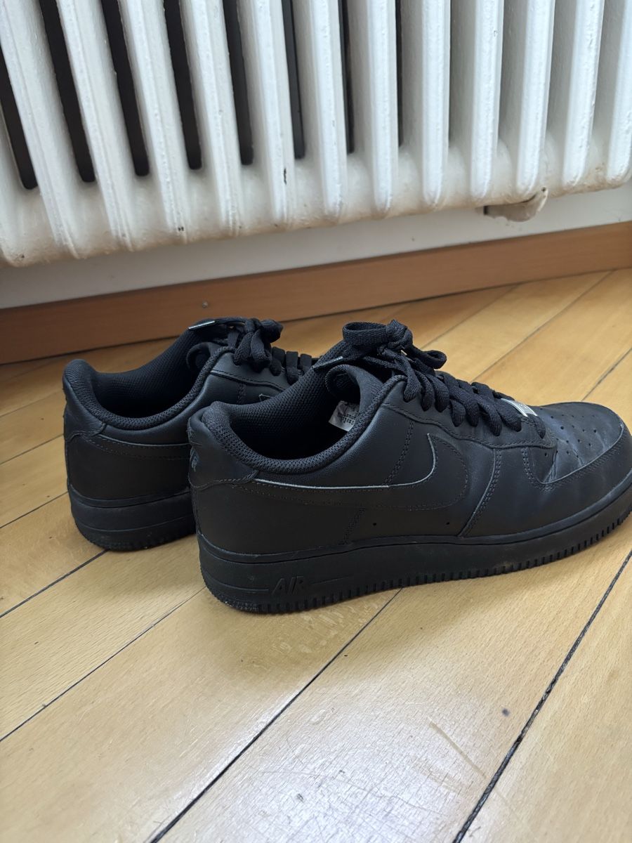 Nike Scarpe da uomo: Nike Air Force 1 – Usato da Zürich venduto da Dim777 1