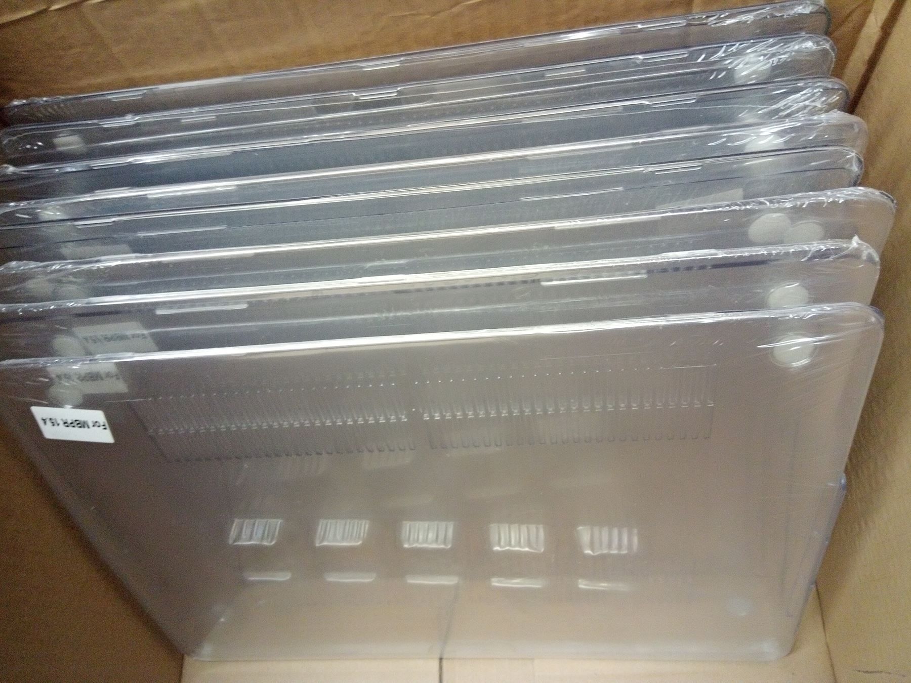 Cover & Protezioni schermo: MacBook Pro Retina 15.4 Hülle A1398 – Nuovo e nell'imballaggio originale da Ermatingen venduto da rik4rdo