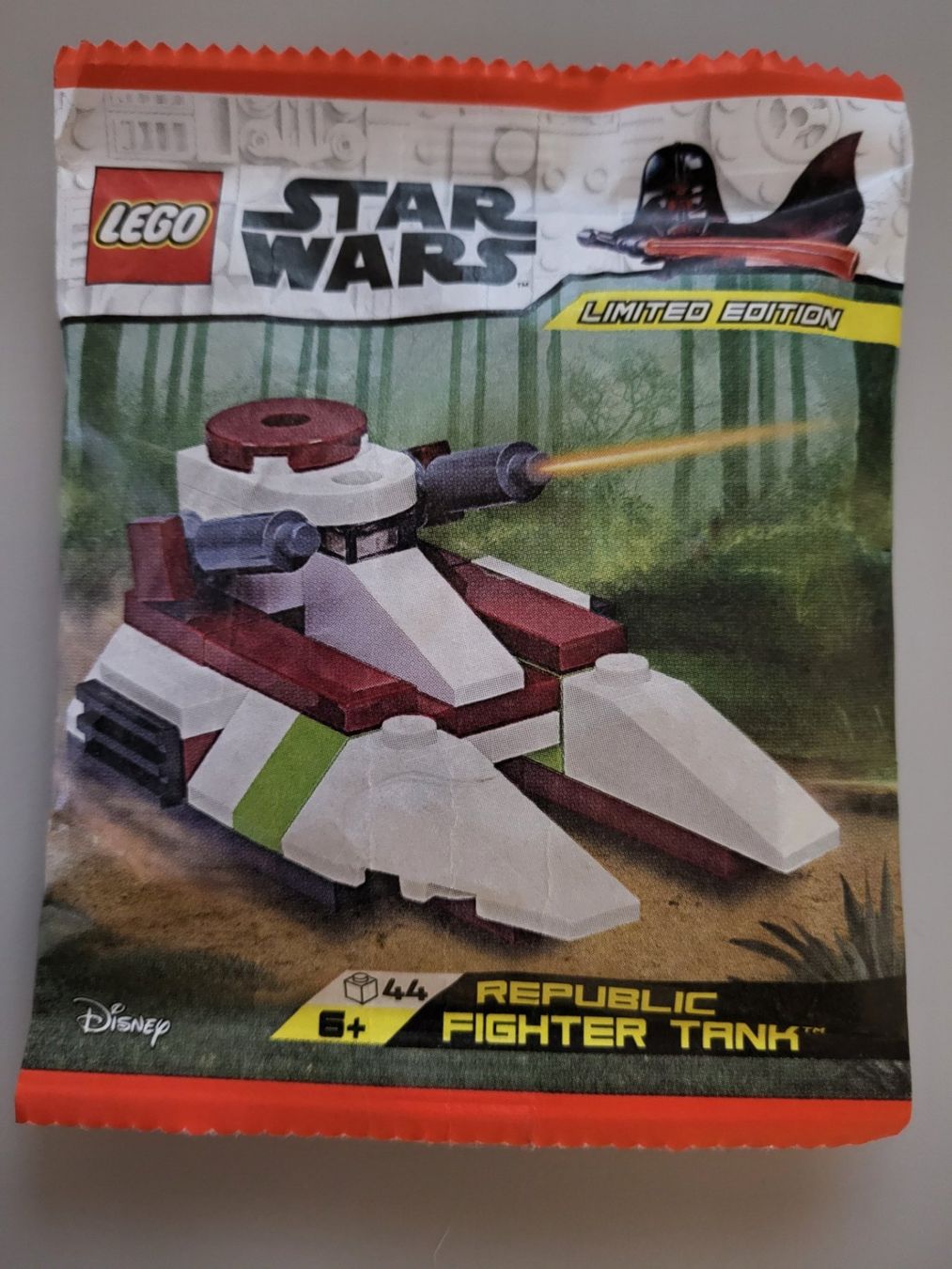 Lego Giocattoli: LEGO Star Wars Republic Fighter Tank – Nuovo e nell'imballaggio originale da Kestenholz venduto da modano47