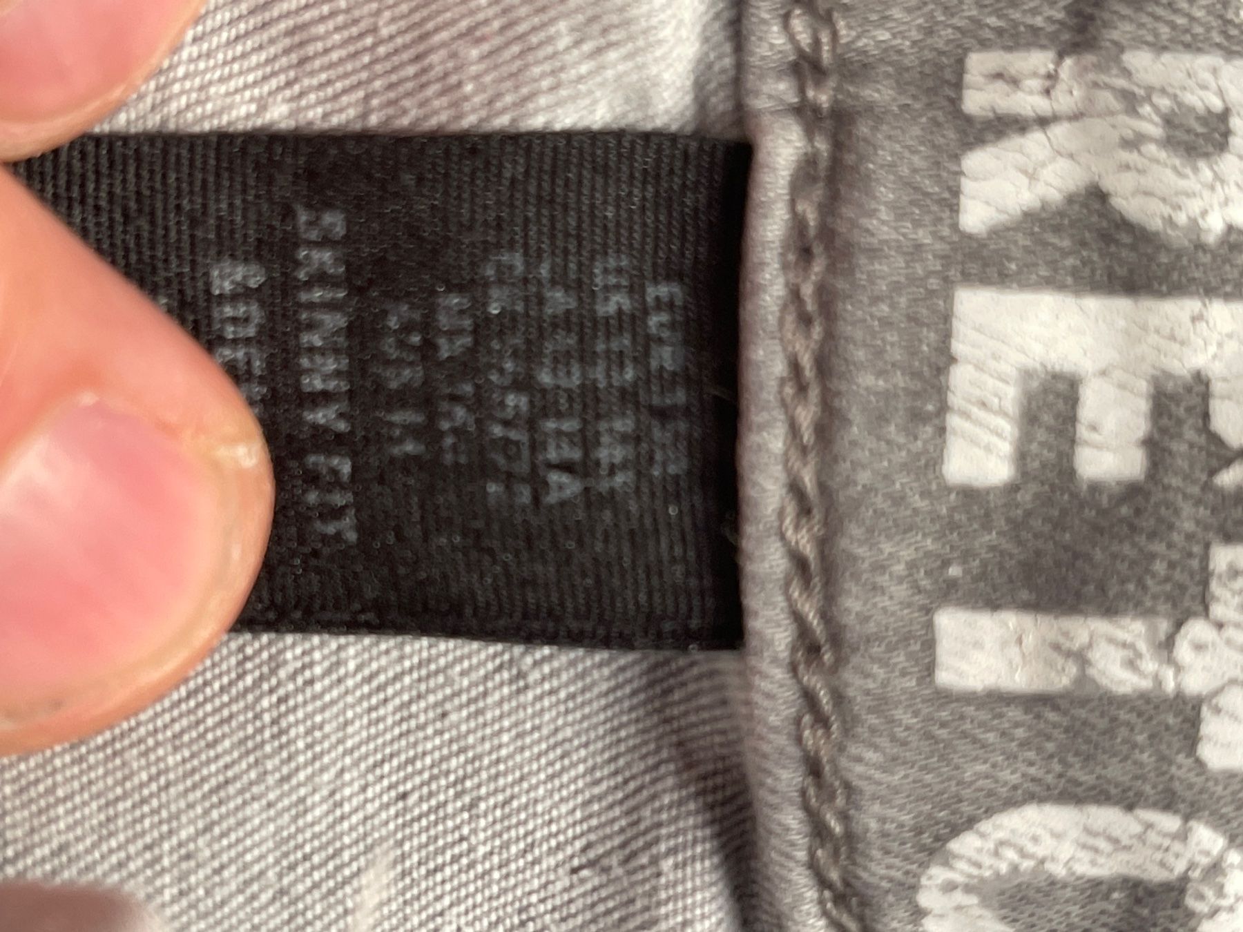 H&M Pantaloni: Jeans H& M – Usato da Schnottwil venduto da Garuso 1