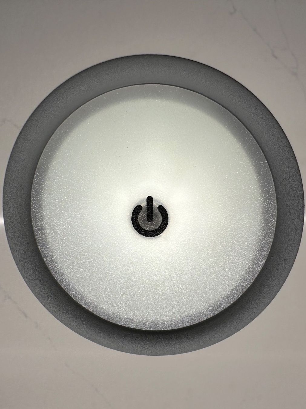 Lampen: Attraktive LED Tischleuchten einstell- & dimmbar, fabrikneu – Neu und originalverpackt aus Baar von bruderm01 7