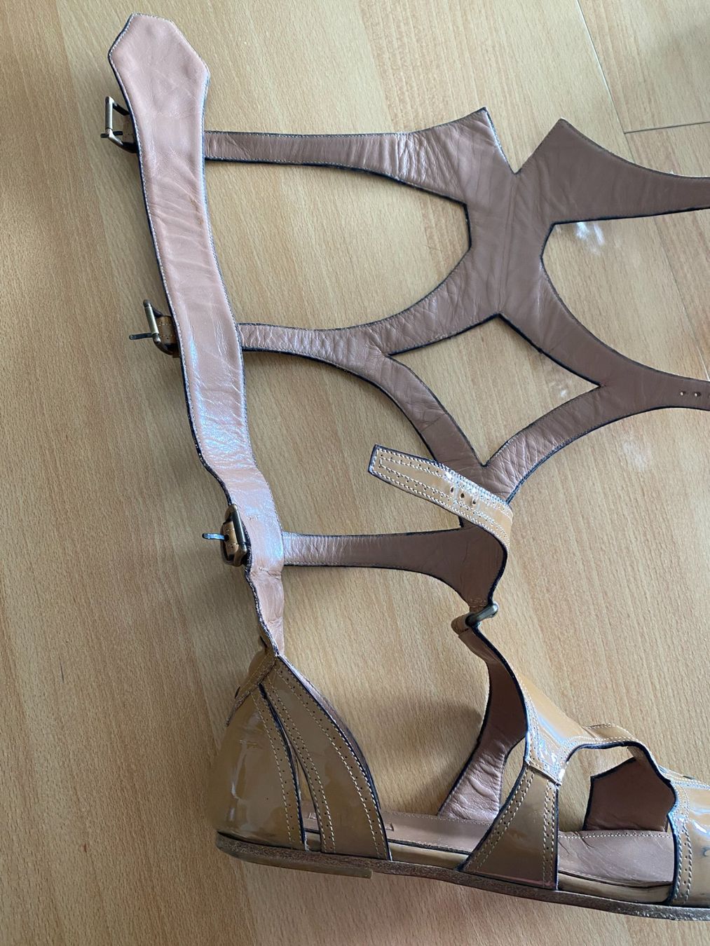 Alaia Scarpe da donna: Alaia Römersandale mit Stiefelspanner – Usato da Zürich venduto da Gemi 8