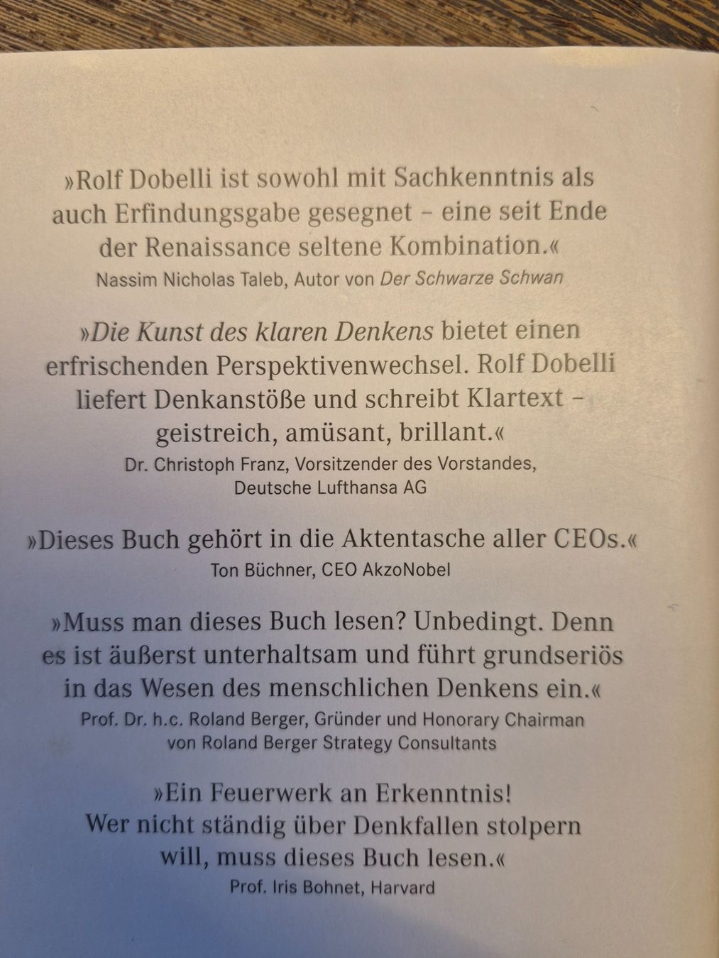 Libri: 4 x Rolf Dobelli neuwertig – Nuovo (secondo la descrizione) da Zürich venduto da Mokile 4
