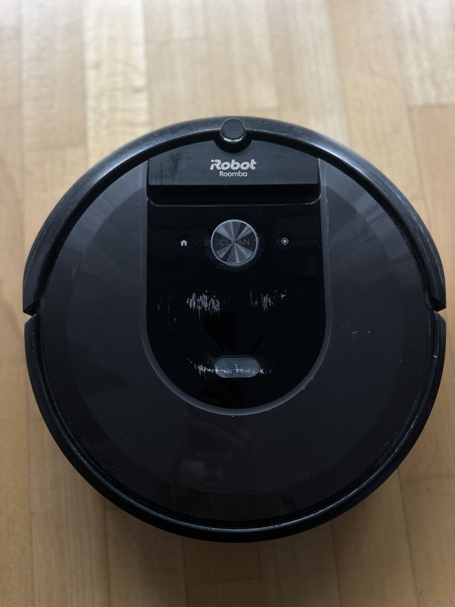 Irobot Staubsauger & Zubehör: iRobot Roomba i7 Saugroboter – Gebraucht aus Horgen von jul_pc5g
