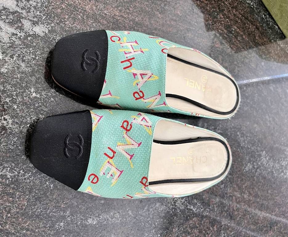 Chanel Scarpe da donna: Chanel mule 38 – Usato da Sion venduto da Jeannine10