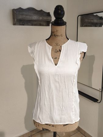 H&M Weiss Sommer Top mit V-Ausschnitt, Gr. 36, 100% Viskose