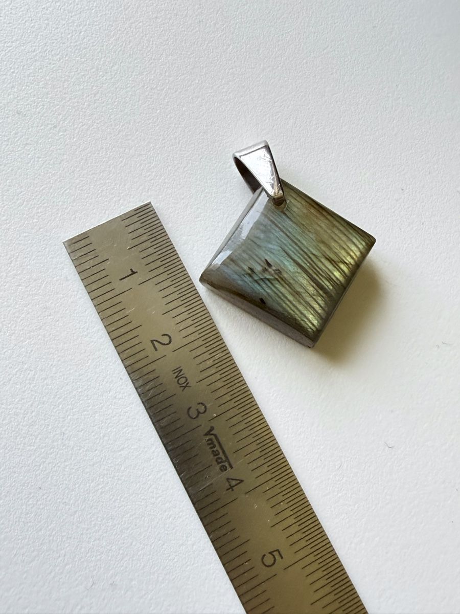 Ciondoli: Pendentif Labradorite  – Nuovo e nell'imballaggio originale da Le Noirmont venduto da Fanny_ 4