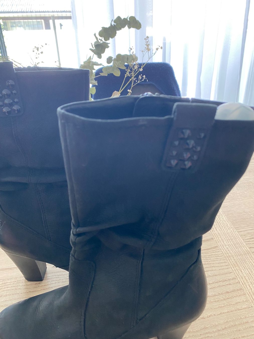 Damenschuhe: Stiefel der Marke Venturini 👢 – Neu (gemäss Beschreibung) aus Teufen AR von Memilu 2
