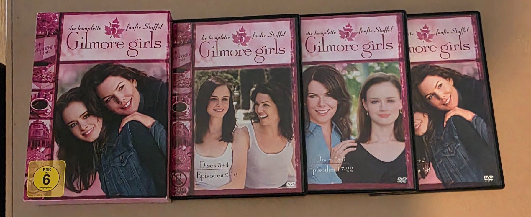 Tutti i DVDs: Gilmore Girls 5 – Usato da Schaffhausen venduto da ang_bt75