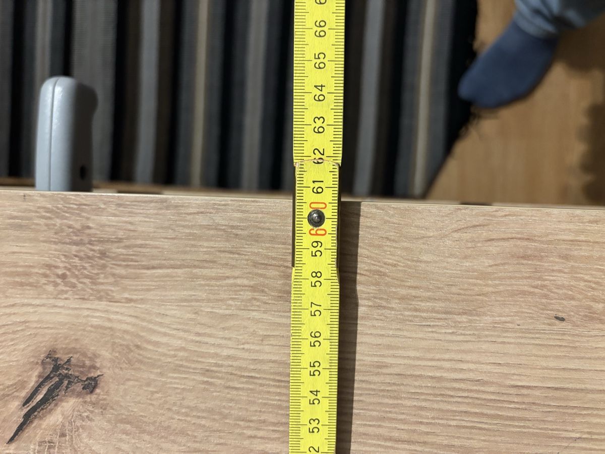 Schreibtische: Schöner Schreibtisch – Gebraucht aus Niederbipp von Pto6 5