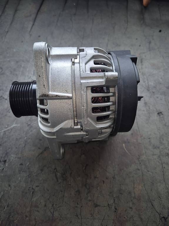 Mercedes-Benz Alle Ersatzteile: Alternator Mercedes Neu – Neu (gemäss Beschreibung) aus Seuzach von rjuc 4