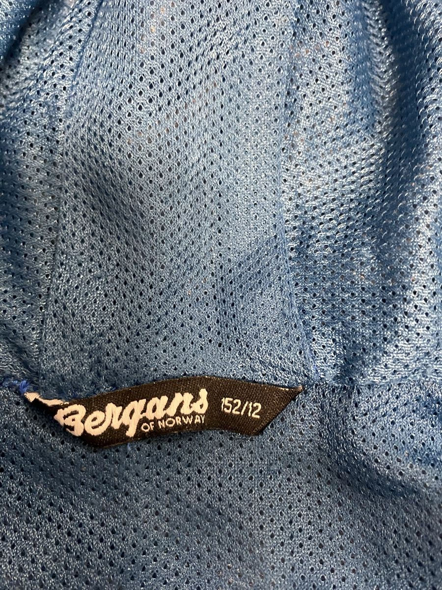 Vestes & Manteaux: Windjacke Bergans gr.152 – D'occasion à Bever par dvojca 2