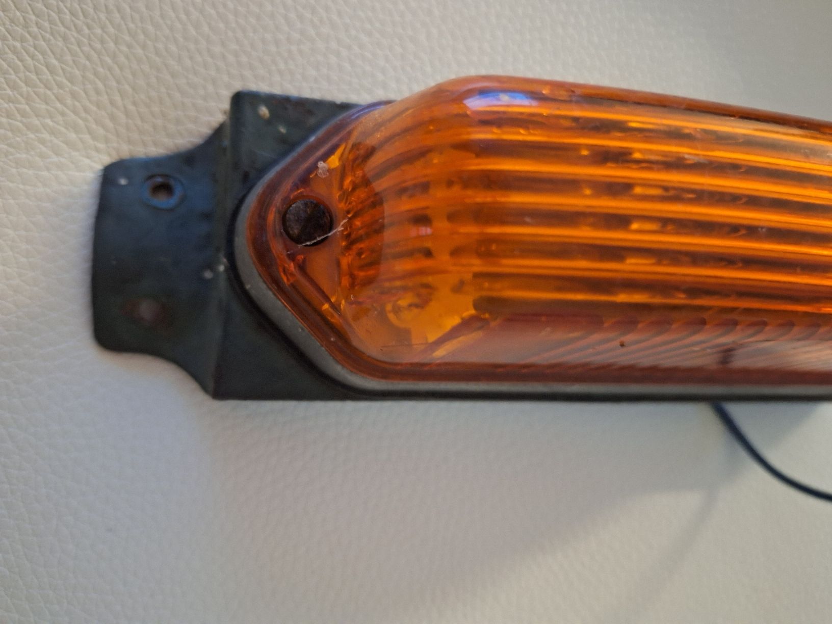 Accessori per altri veicoli: Blinker orange für Oldtimer 2 Stk. gebraucht – Usato da Ettingen venduto da Platzhirsch63 1