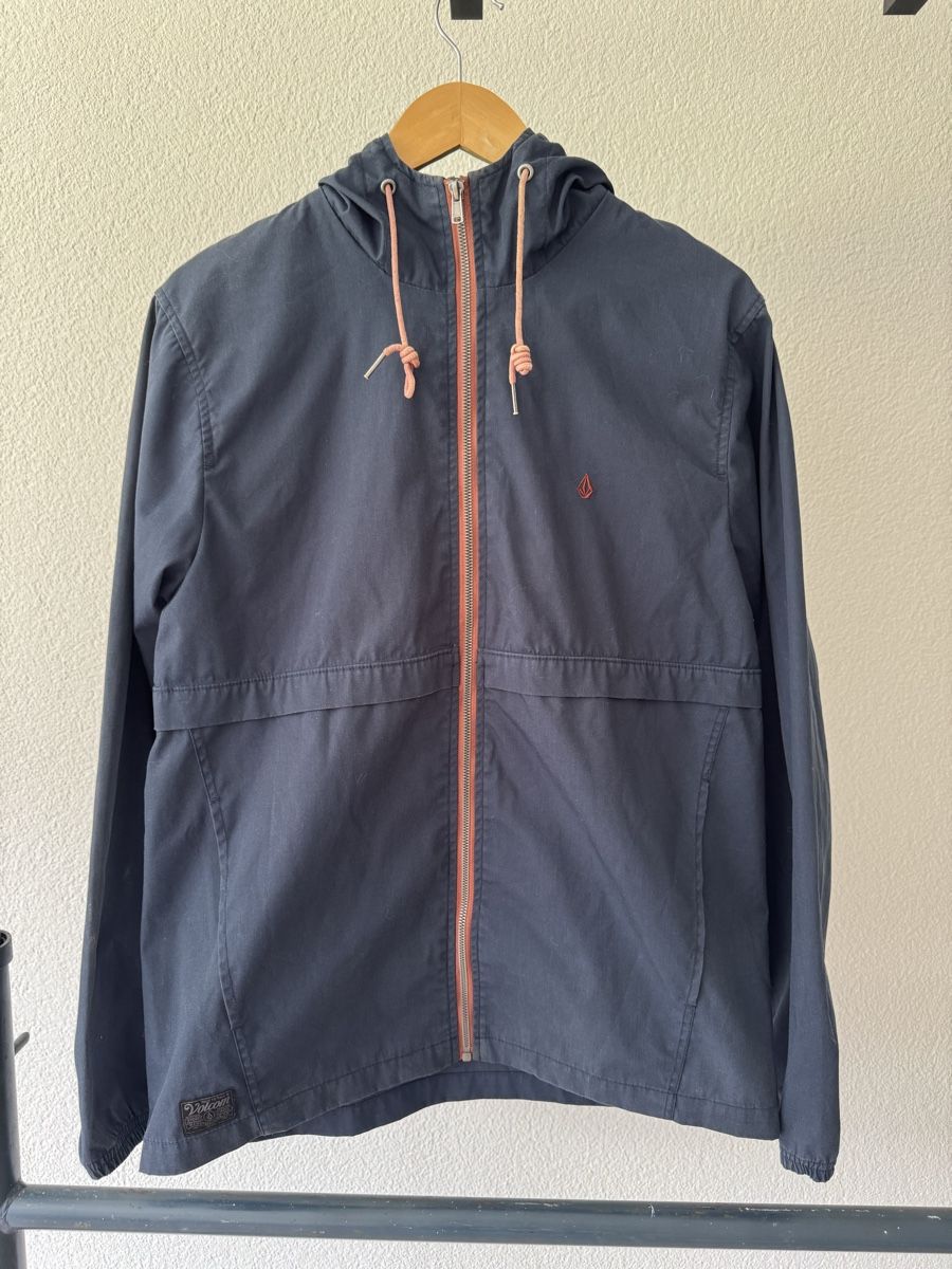 Volcom Jacken: Volcom Jacke Gr. M – Gebraucht aus Steckborn von MemphisDepay