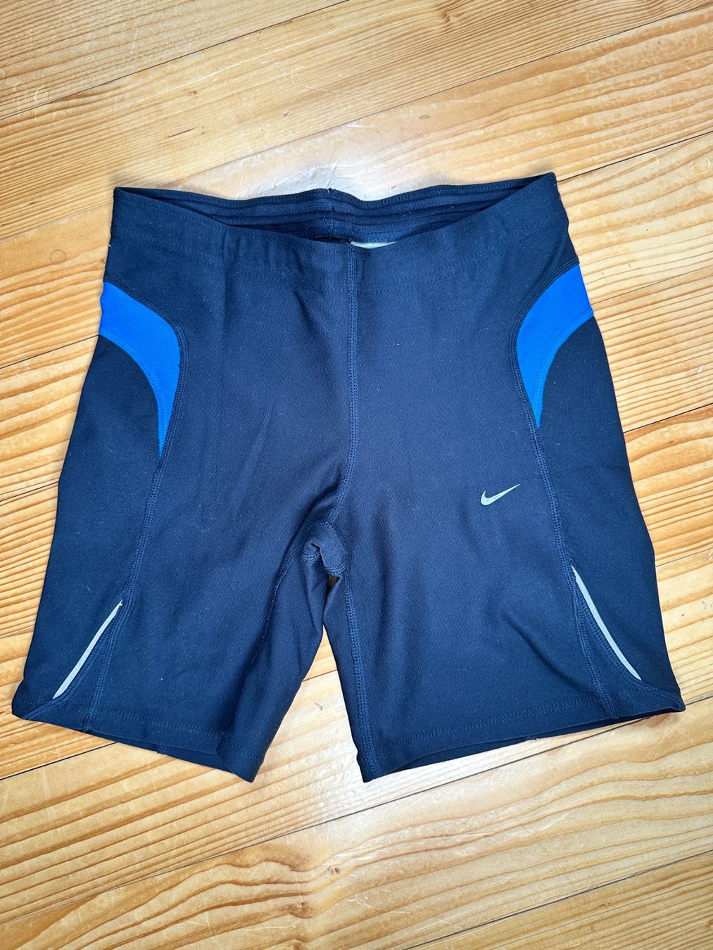 Nike Hosen: Jogging Shorts von Nike Grösse S – Gebraucht aus Gümmenen von FelizitasHermann