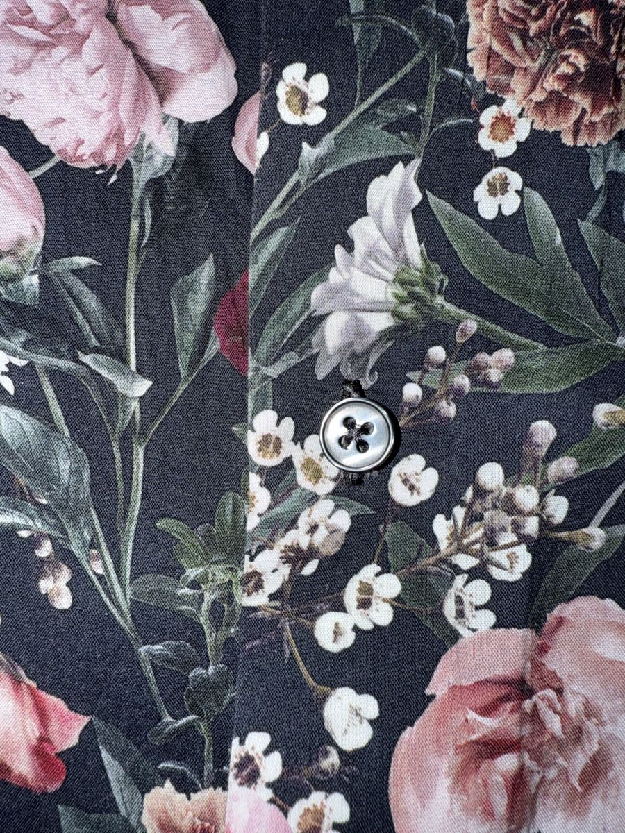 H&M Hemden: Chemise H&M fleurs L – Neu und originalverpackt aus Villaz-St-Pierre von dav_w66n 2
