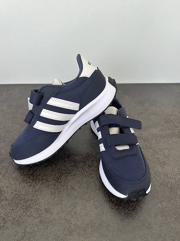 Adidas Scarpe da uomo: Adidas  Run Turnschuh Gr. 34 orgiginalverpackt – Usato da Wilen (Sarnen) venduto da mel_h6nv 1