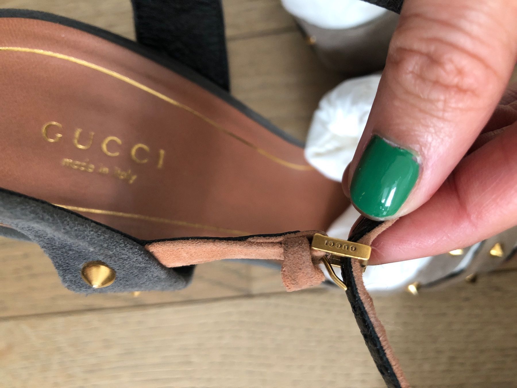 Gucci Damenschuhe: Gucci sandals with studs – Gebraucht aus Zurich von MariaSPO 8