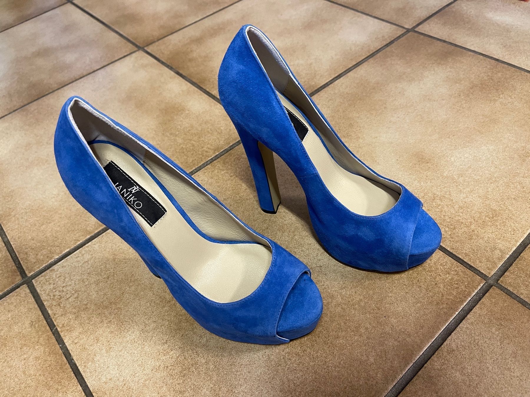 Scarpe da donna: Janiko Damenschuhe Gr 36 – Nuovo (secondo la descrizione) da Niederrohrdorf venduto da Aldi01 2