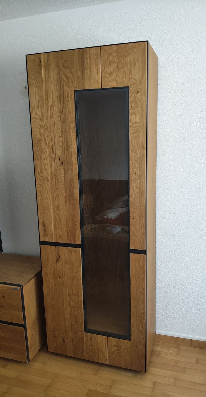 Vetrine: Vitrinenschrank, Wohnwand und Kasten aus Eiche – Usato da Oberuzwil venduto da MichaelPreisig 2