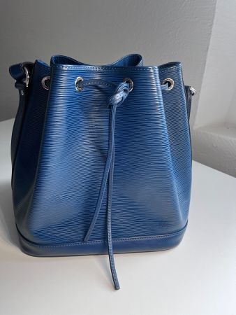 Louis Vuitton Noe Petit EPI Handtasche (Originalgarantie)