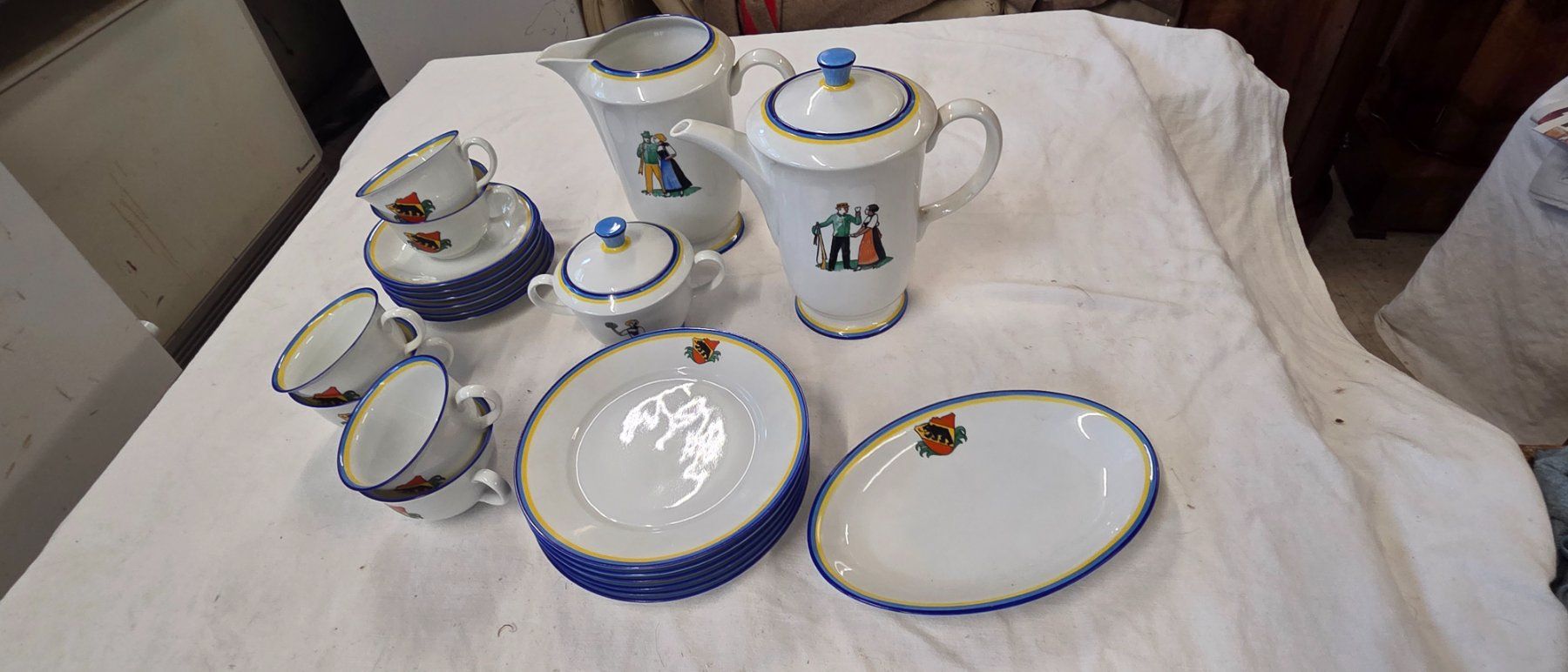 Set di piatti: Antikes Service Langenthal 1931 – Usato da Biberstein venduto da Barenstark15 2