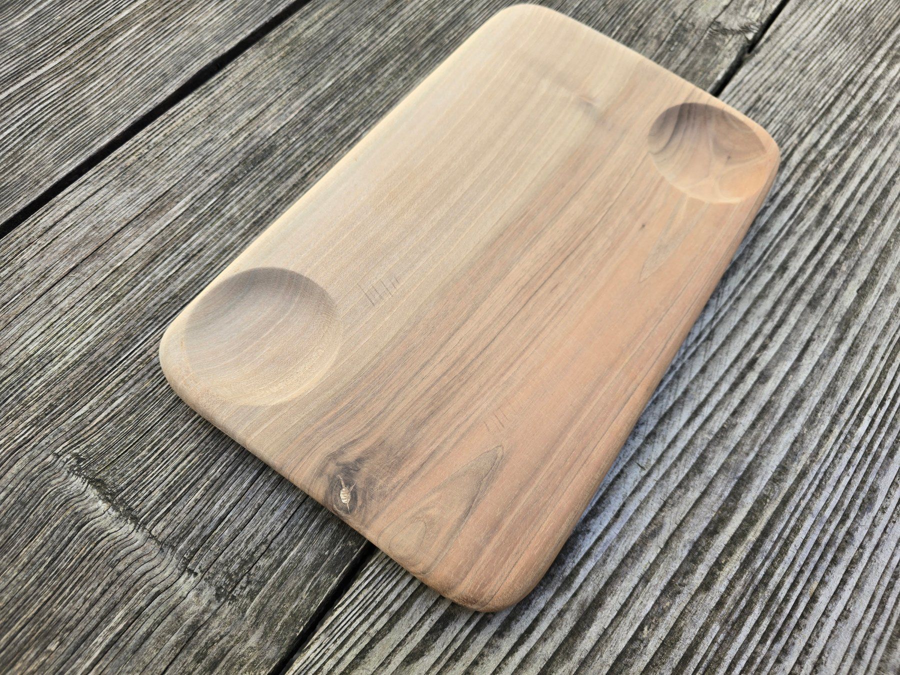 Articoli in legno: Holz: Nussbaumbrett – Nuovo (secondo la descrizione) da Romanshorn venduto da Rachacha 1