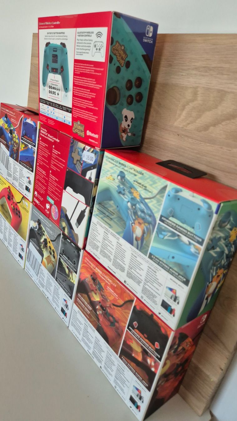 Manettes: 7 Nintendo Switch Controller NEU OVP - Pokemon, Zelda, Mario – Neuf avec emballage d'origine à Bassersdorf par retrolab 2