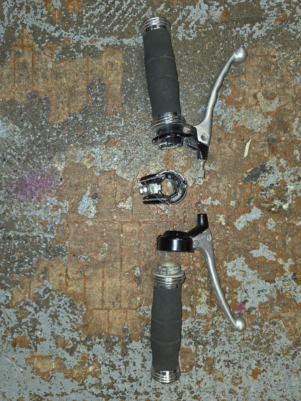 Mofa-Ersatzteile: Griffset Handschaltung Mofa – Gebraucht aus Lenggenwil von Opc_Power 2