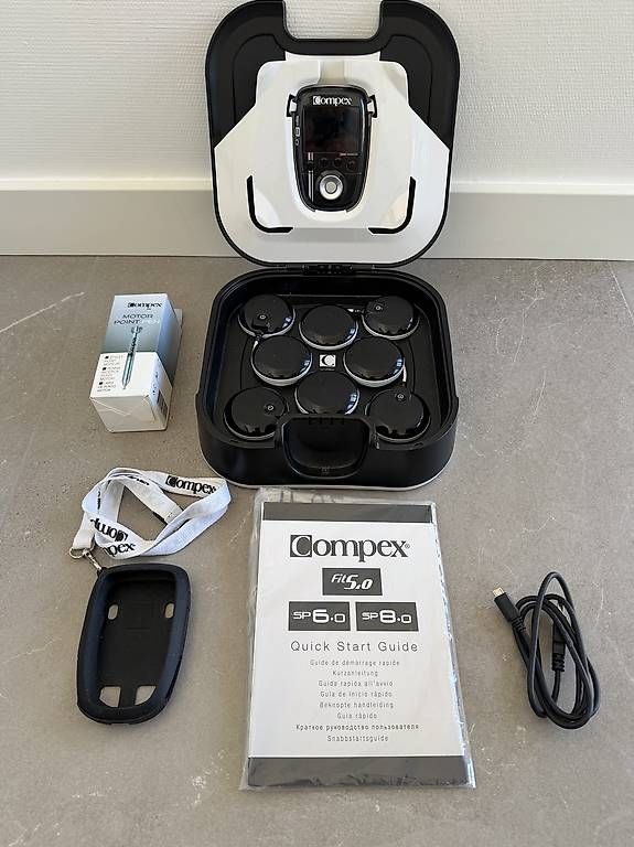 Dispositivi per massaggi: Compex SP 8.0 Wireless  Très bon état – Usato da Genève venduto da ldr_c95f 1