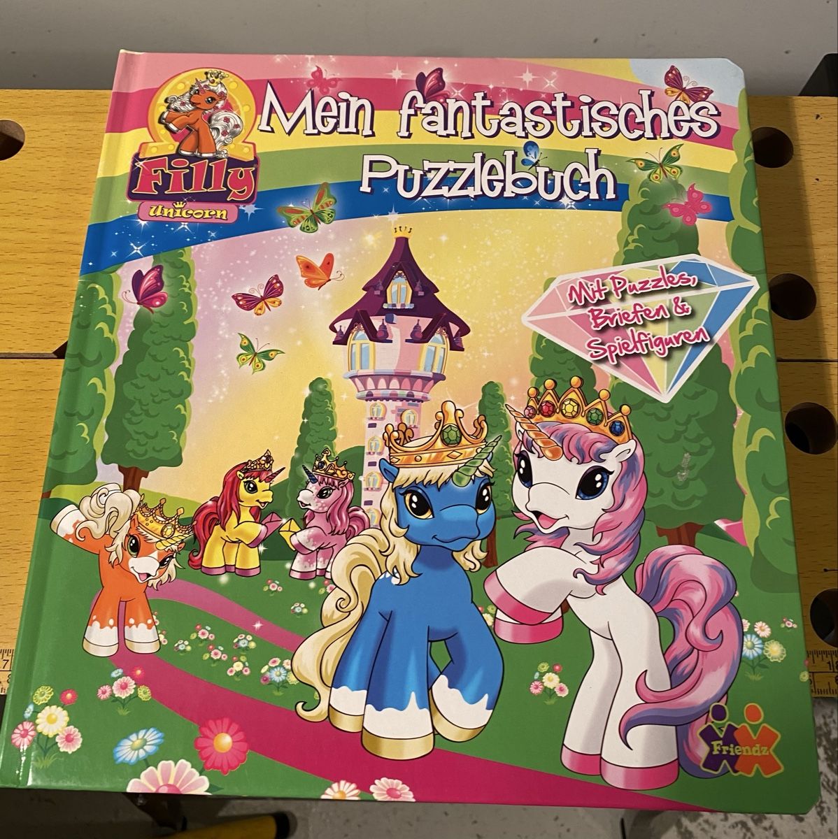 Libri: Filly Unicorn Puzzlebuch, Briefe, Spielfiguren – Usato da Volketswil venduto da Ahot