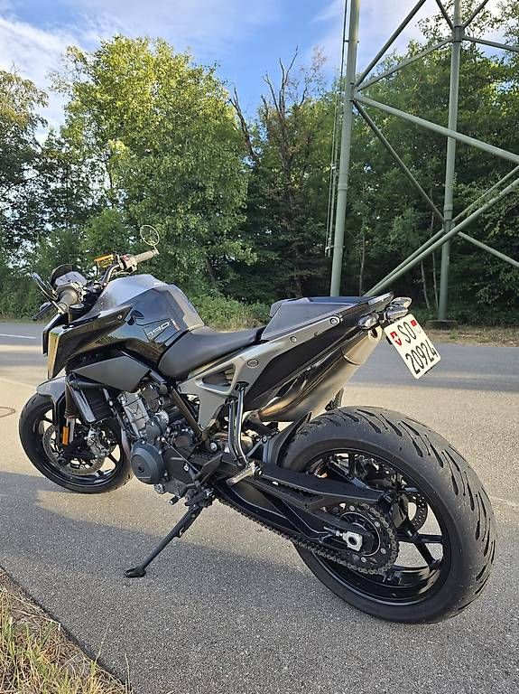 Strada: KTM Duke 790 – Usato da Suhr venduto da Raphael_bucher 3