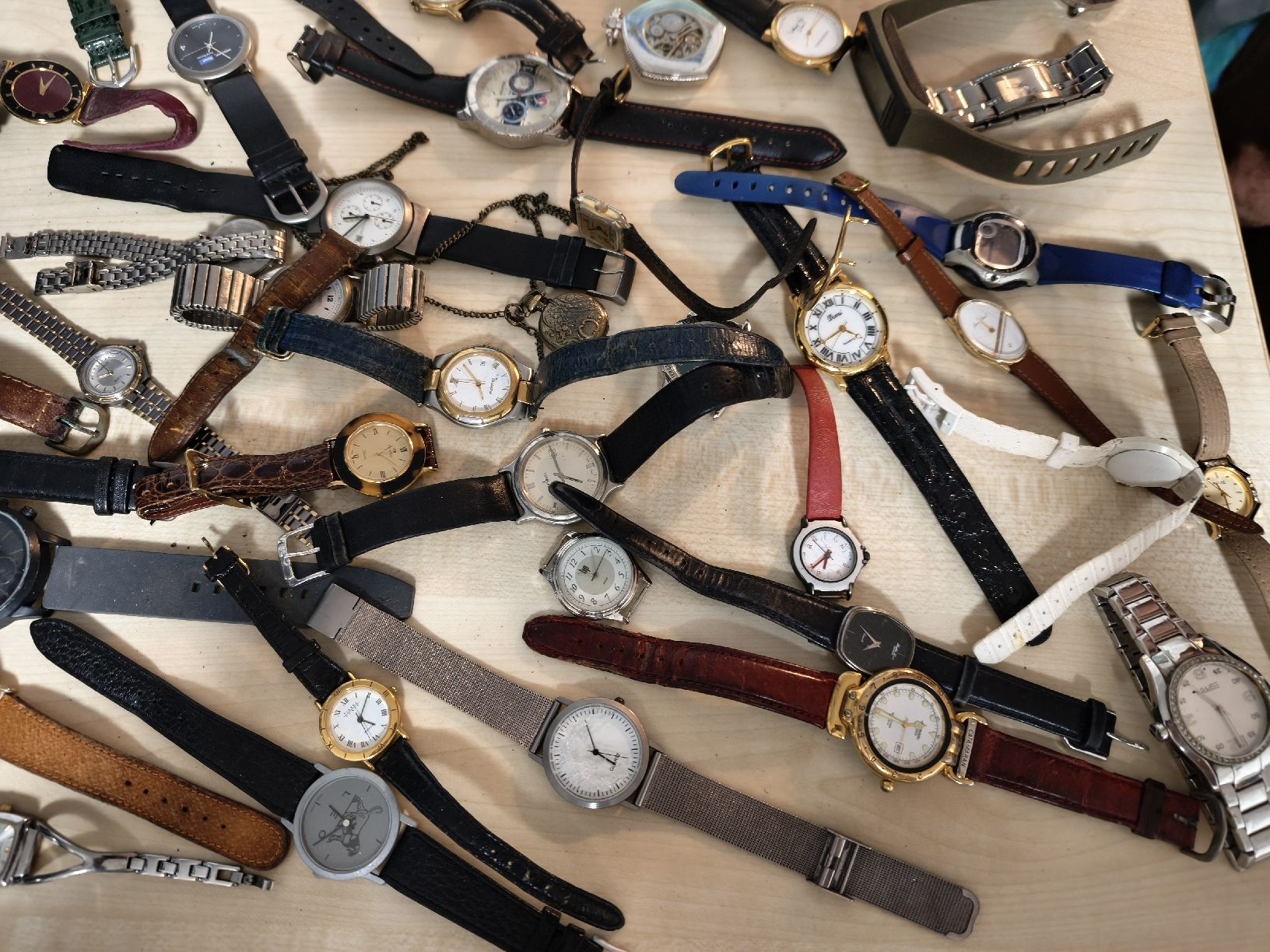 Uhren: Armbanduhr lot – Gebraucht aus Kreuzlingen von dad_9x7b 4