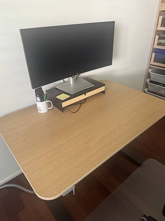 Schreibtische: Electrical ikea desk bekant – Gebraucht aus Meilen von con_cla 1